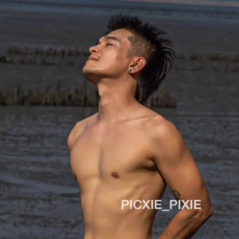 Photo of model @soft-n-sound