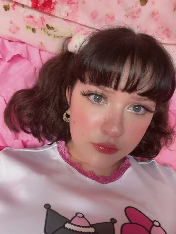 Photo of model @softshyprincess