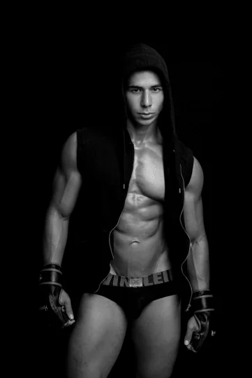 Photo of model @solid3525