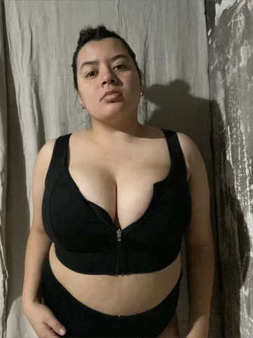 Photo of model @soolbigtits