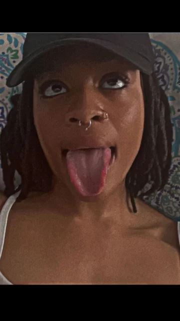 Photo of model @soupahkatt