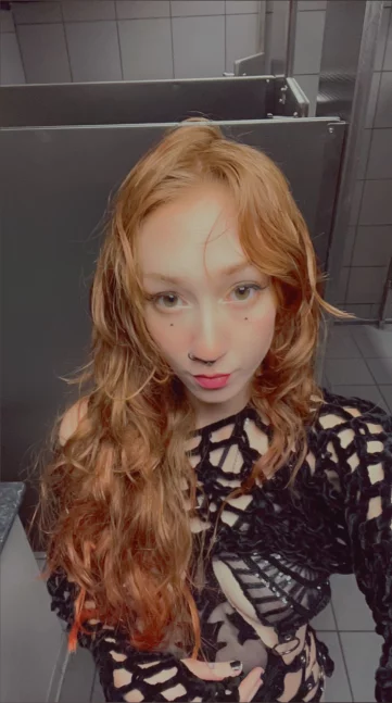 Photo of model @spicyhunny