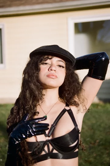 Photo of model @spicymarii