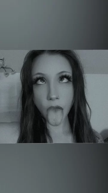Photo of model @spookyjr