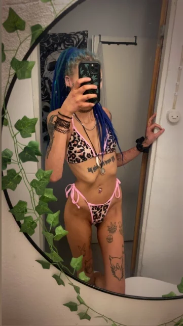 Photo of model @sslttybunnyyyfree