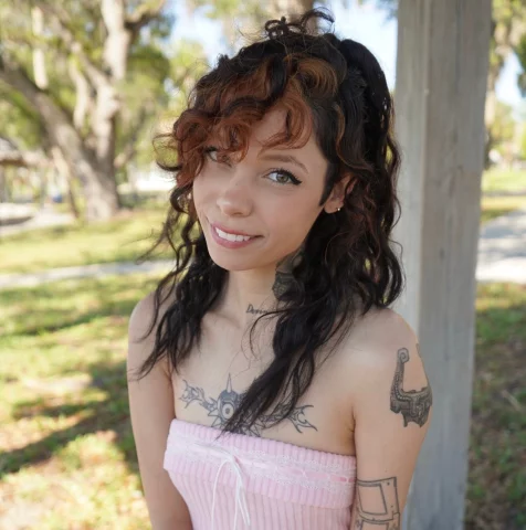 Photo of model @ssneepsnorps