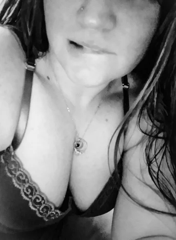 Photo of model @starryeyedsurprize
