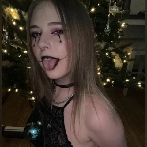 Photo of model @stellablackxo