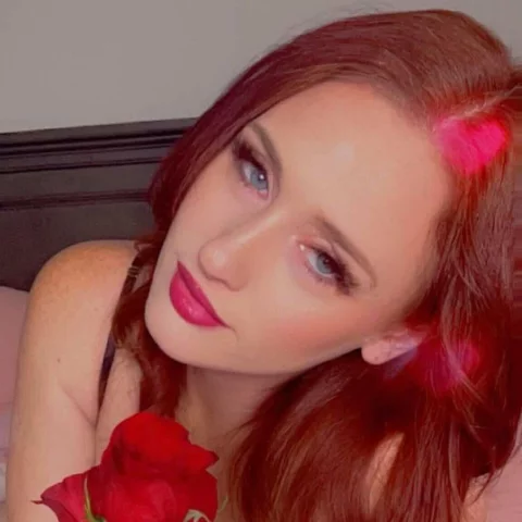Photo of model @stephiejjo
