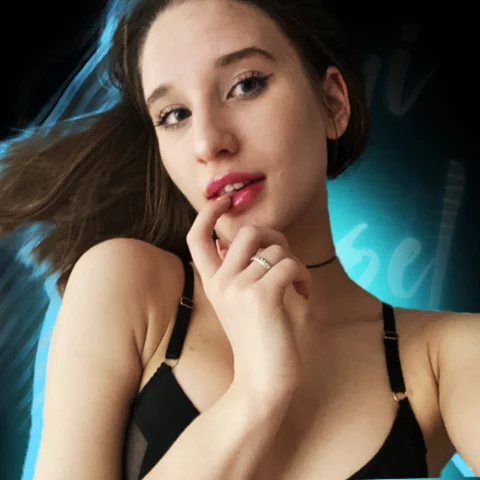 Photo of model @stormi_angel