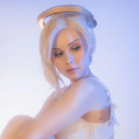 Photo of model @suzusparkle