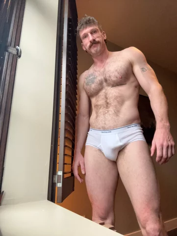 Photo of model @tallterrainxxx