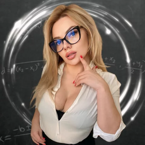 Photo of model @teach_me_amy