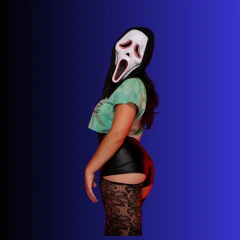 Photo of model @the_alienqueen