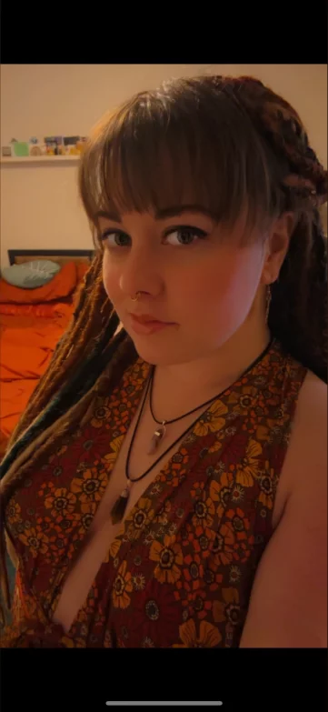 Photo of model @the_poor_disnerd