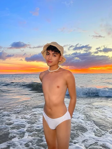 Photo of model @thebarbietwink
