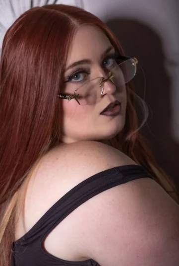 Photo of model @theequeeng