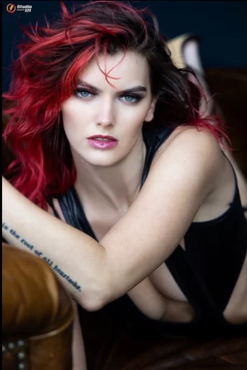 Photo of model @thehotnessmonster