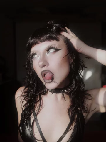 Photo of model @thekillqueen