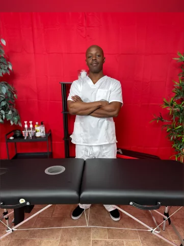 Photo of model @themassageshows