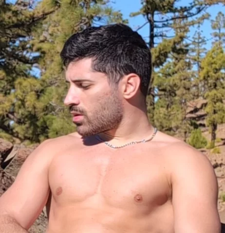 Photo of model @thenakedzeus