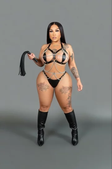 Photo of model @therealashleex