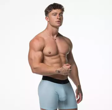 Photo of model @thesexypt