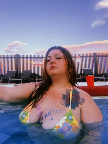 Photo of model @thiccest90sbby