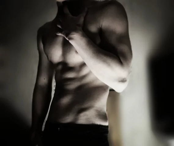 Photo of model @tiki_any