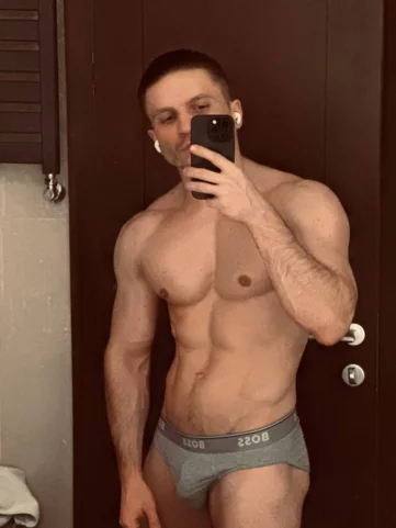 Photo of model @timtim_off