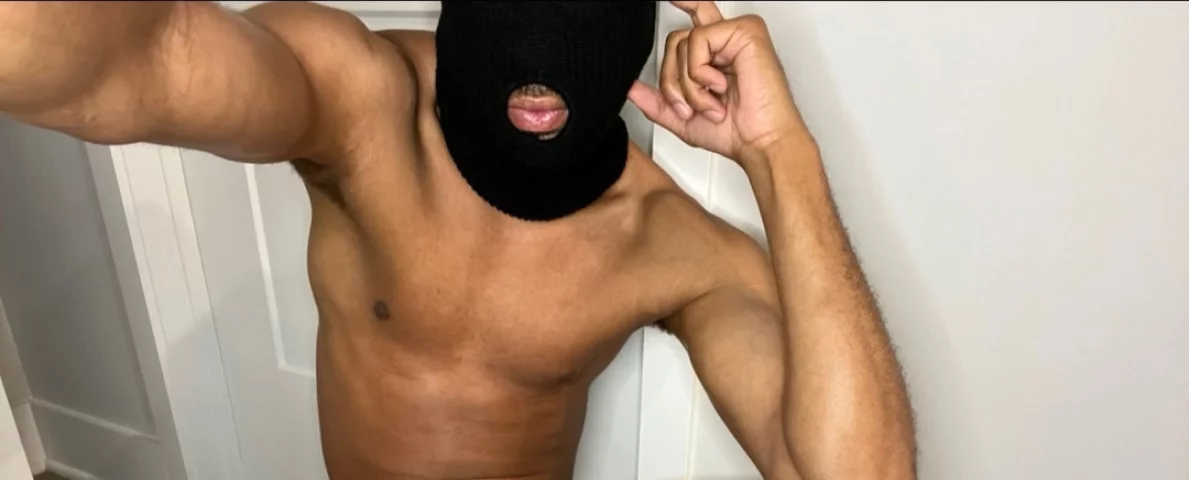 Photo of model @top_secretsmash