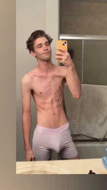 Photo of model @trentjfoxxx
