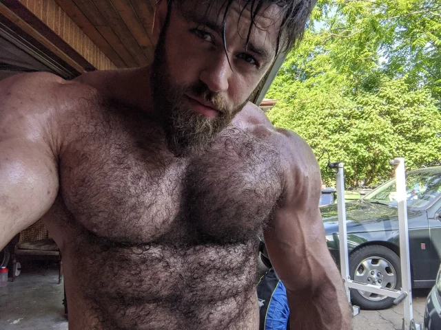 Photo of model @trojanmachine69