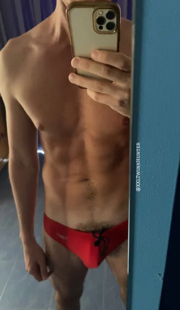 Photo of model @twinkhuntervip