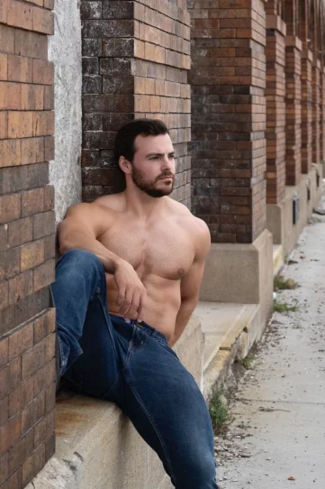 Photo of model @undercoverrobert