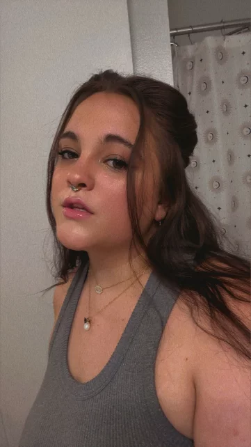 Photo of model @ur4me22