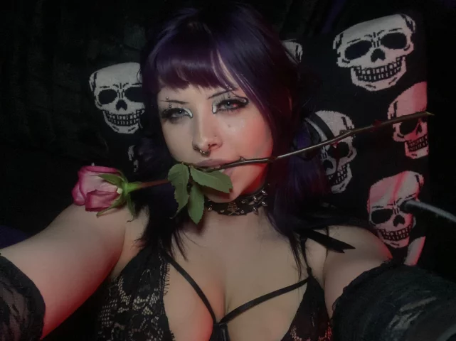 Photo of model @violenthomicide