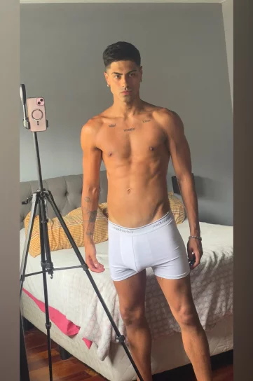 Photo of model @volbloedfree