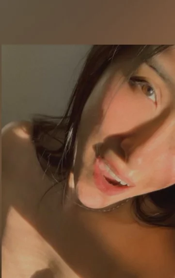 Photo of model @vvsox