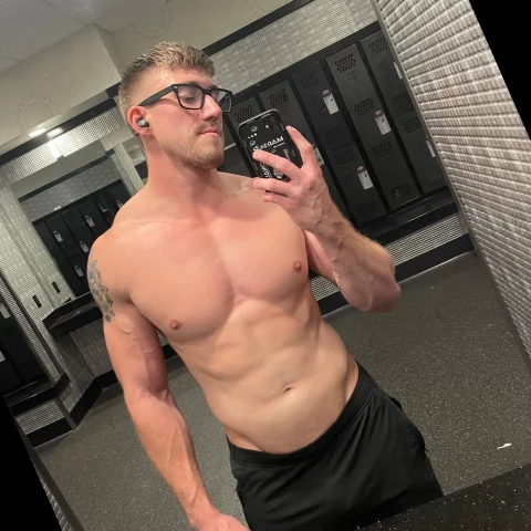 Photo of model @wessrusselxxx