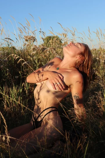 Photo of model @whiskeybabyyy