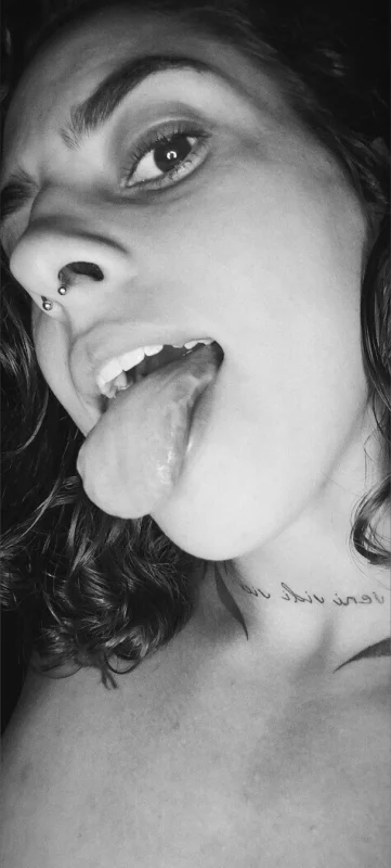 Photo of model @wildlovegirl