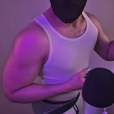 Photo of model @xevric