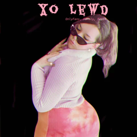 Photo of model @xolewdfree