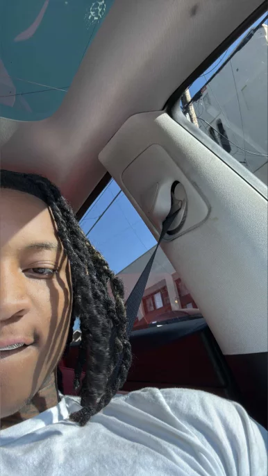 Photo of model @10inchslayer