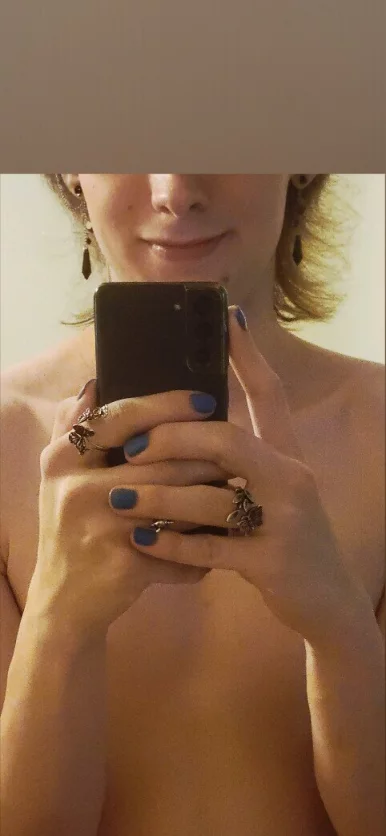 Photo of model @3viltwink