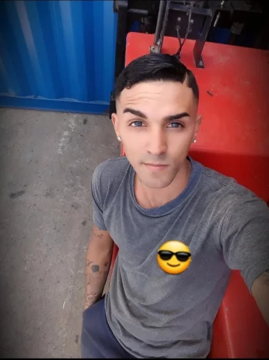 Photo of model @adritumorocho