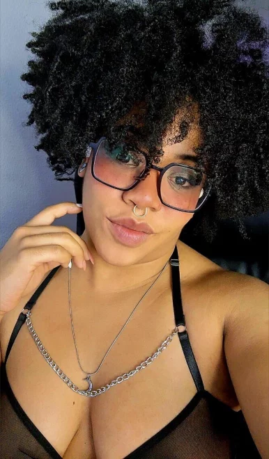 Photo of model @afrojayleof