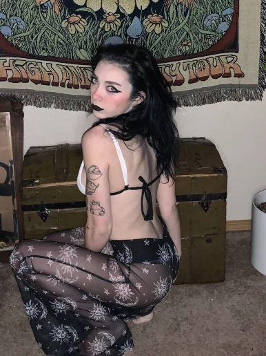 Photo of model @alex_pen15