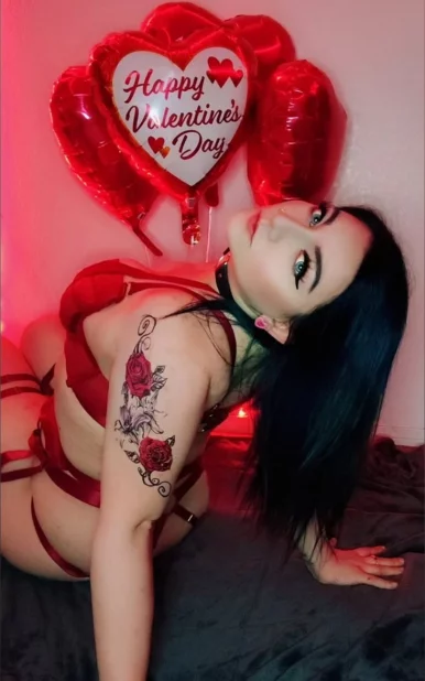 Photo of model @alexcryptic